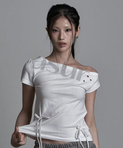 asur Punching Unbalance Off-shoulder T-shirt - 3 colors