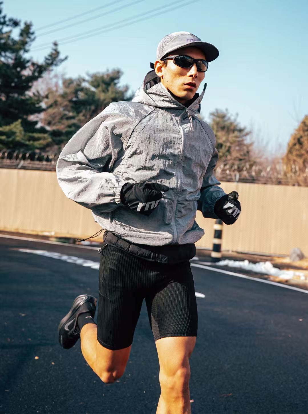 rnrn Looptop Runner Windbreaker - 3 colors