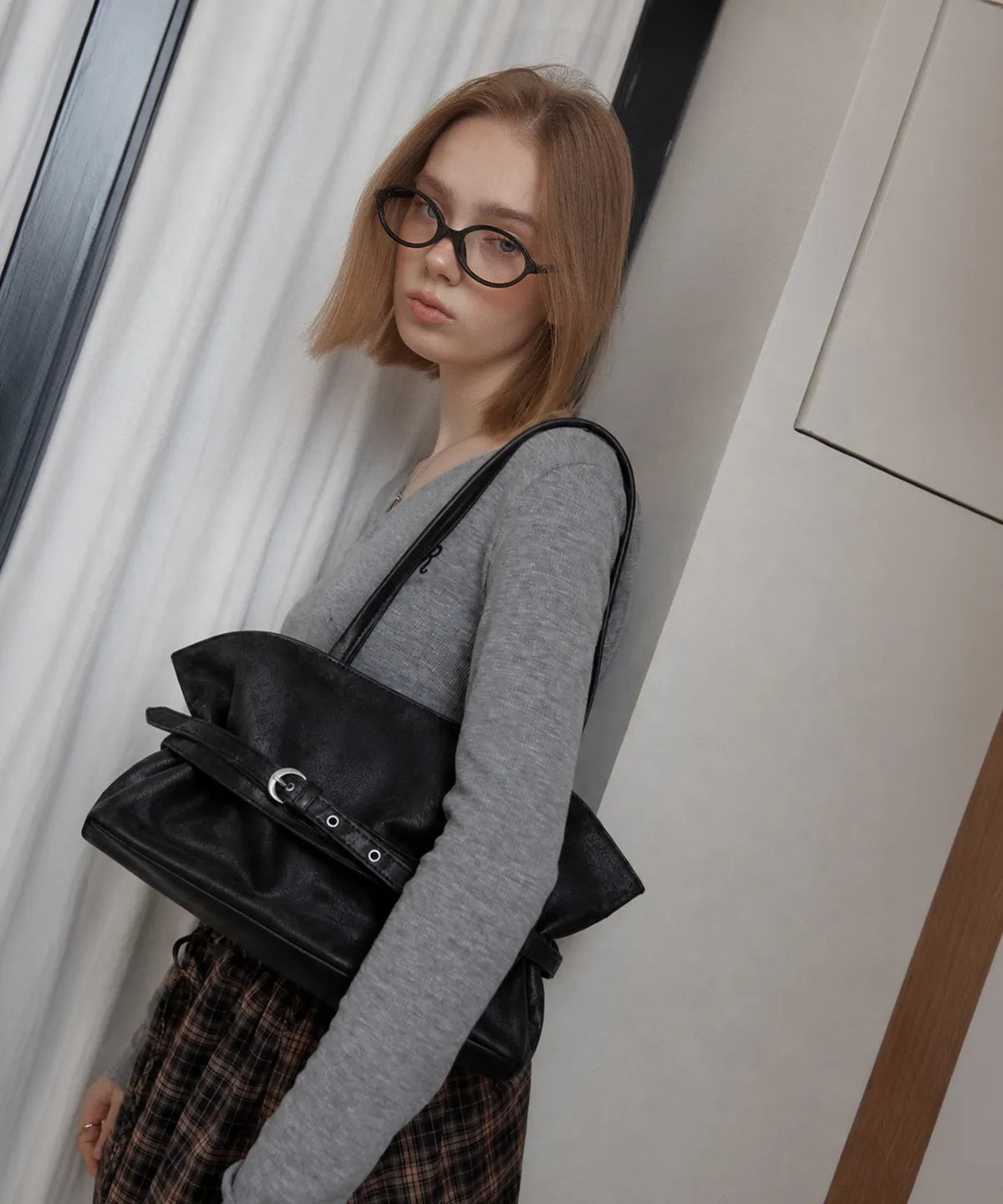 Leterie Mellow Reversible Belt Tote Bag - 8 colors