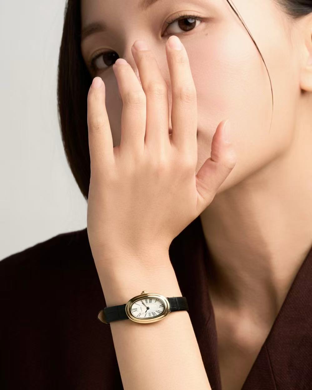 LLOYD Awesome Oval Watch - black croc