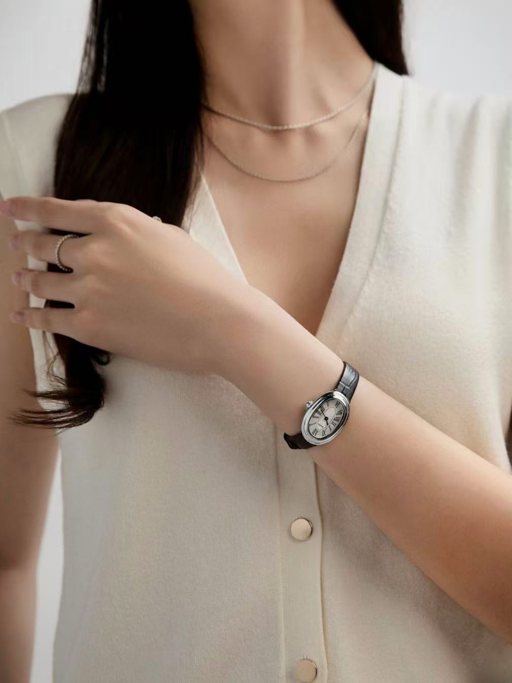 LLOYD Awesome Oval Watch - black solid (renewal)
