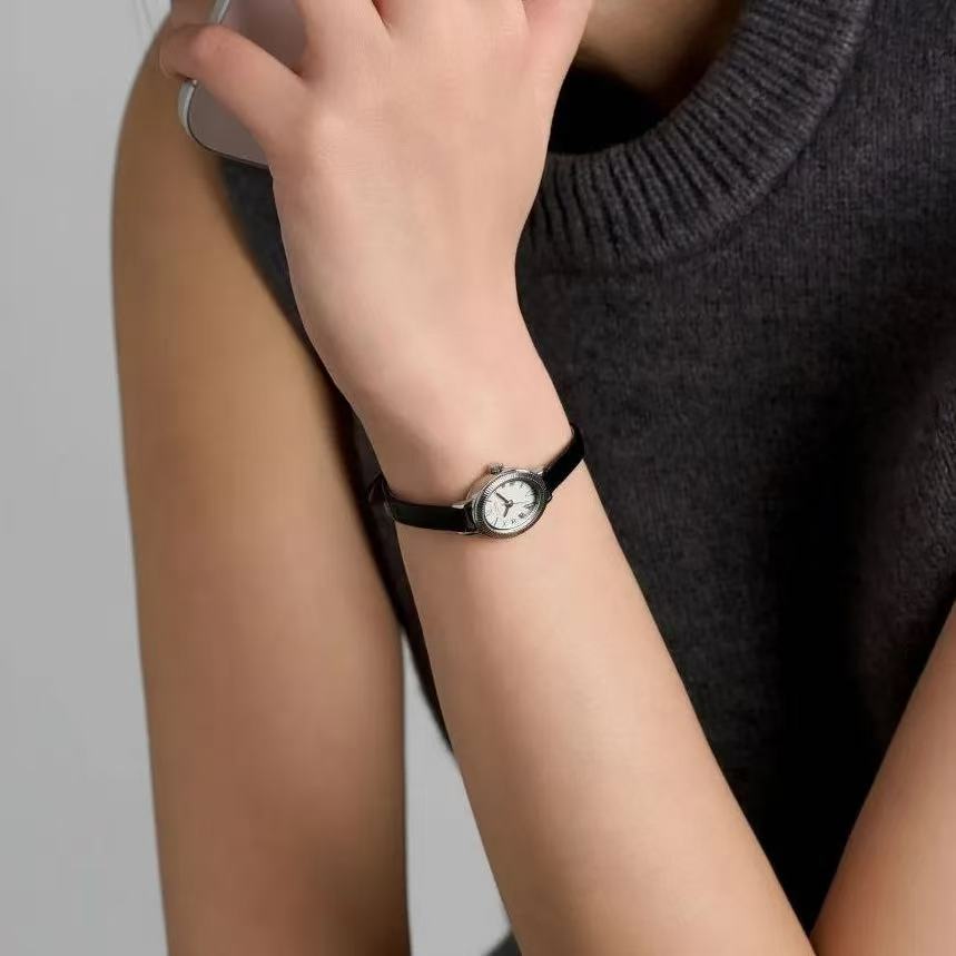 LLOYD Flute Classic Watch - 3 colors
