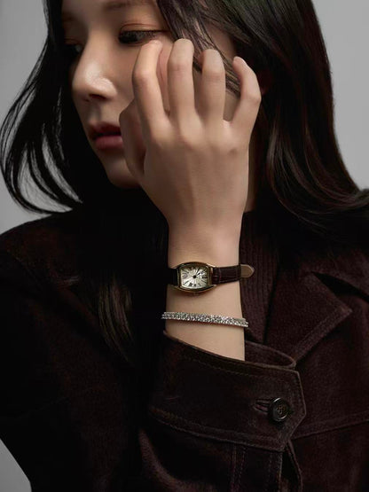 LLOYD Tonneau Vintage Women's Watch - brown