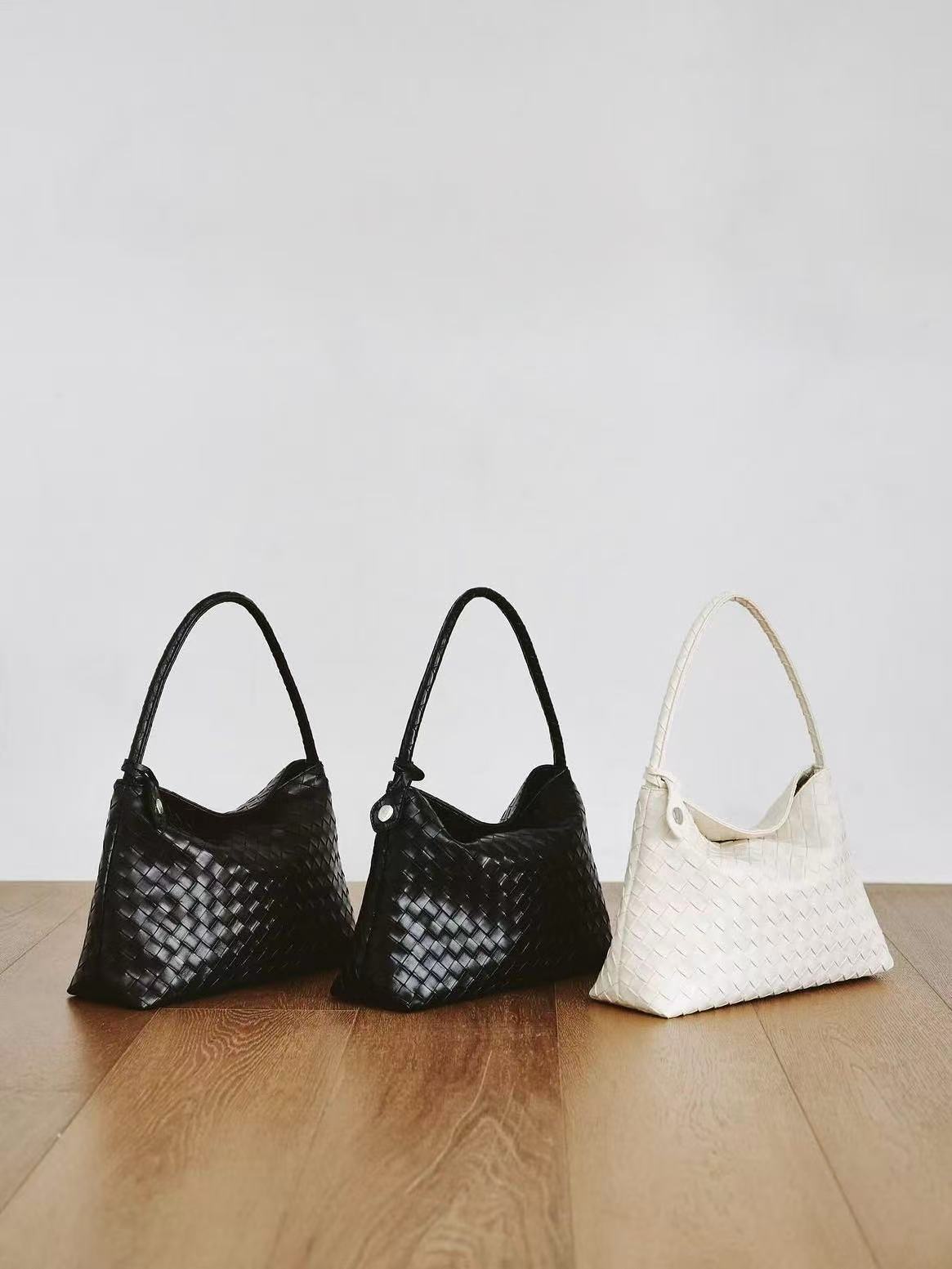 DONKIE Rive Shoulder Bag - 7 colors