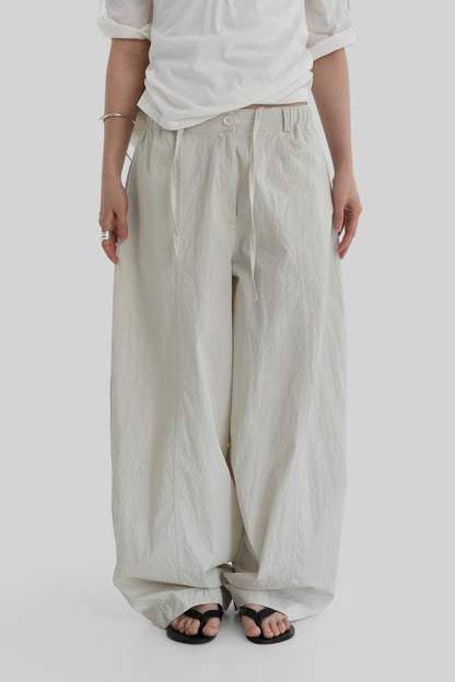 AUTUMN Nice Nylon Pants - 3 colors