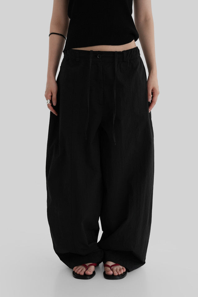 AUTUMN Nice Nylon Pants - 3 colors