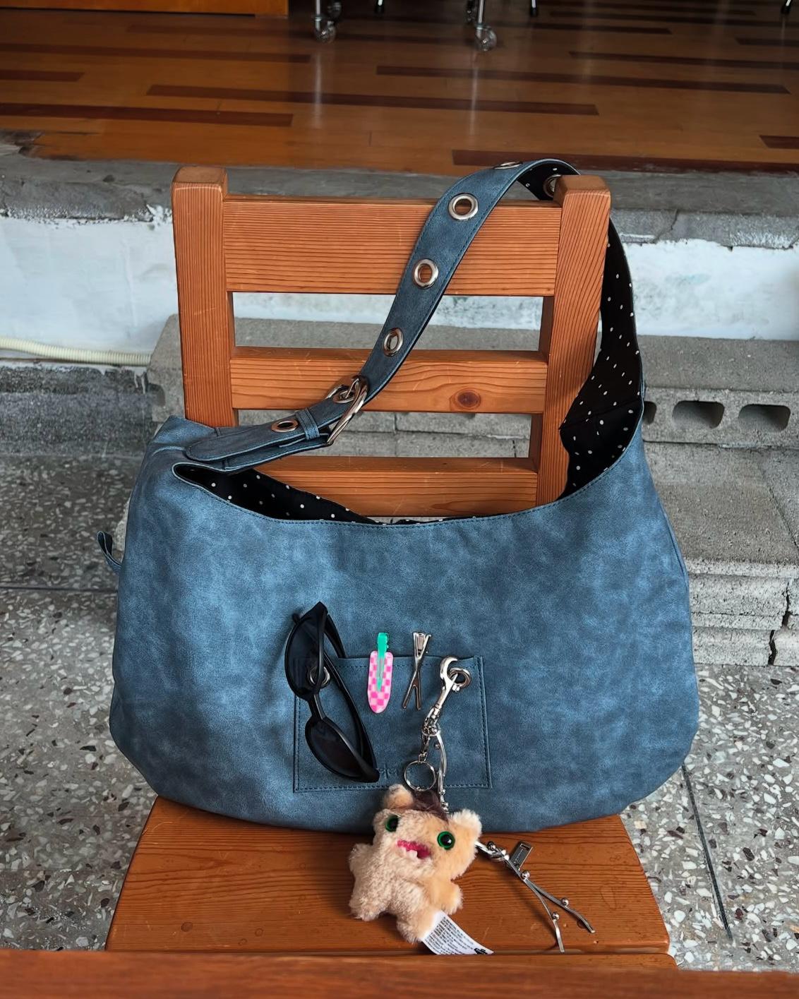 Leterie Buckle Reversible Shoulder Bag - 7 colors