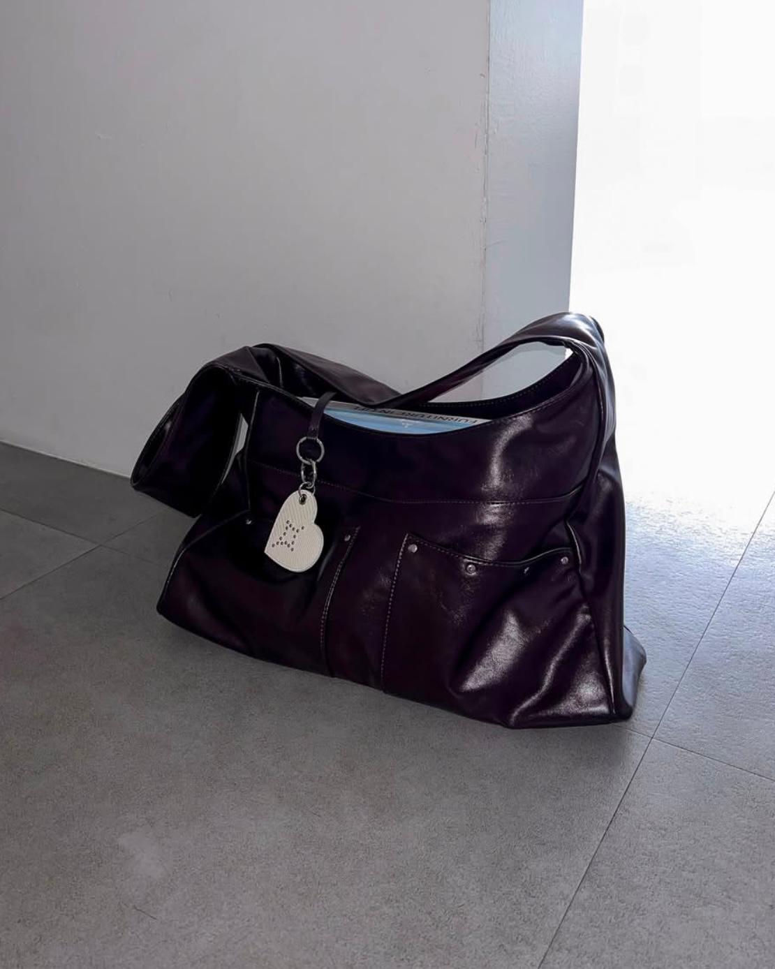fennec Bash Slouchy Bag - 4 colors