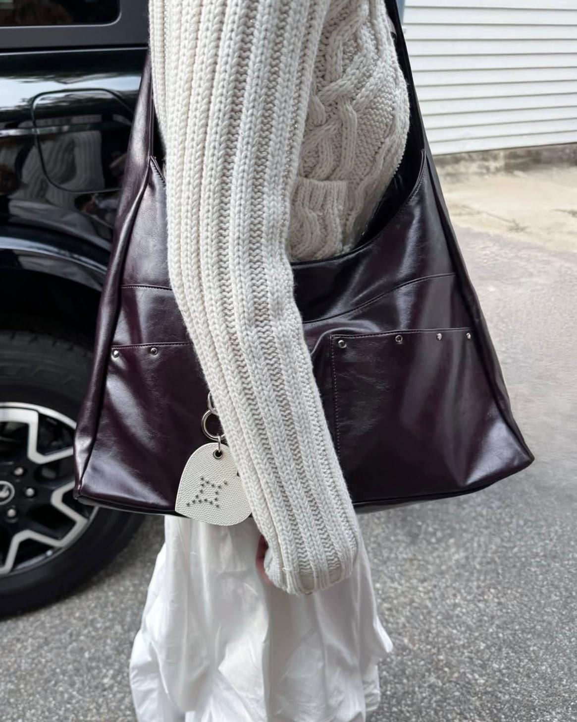 fennec Bash Slouchy Bag - 4 colors