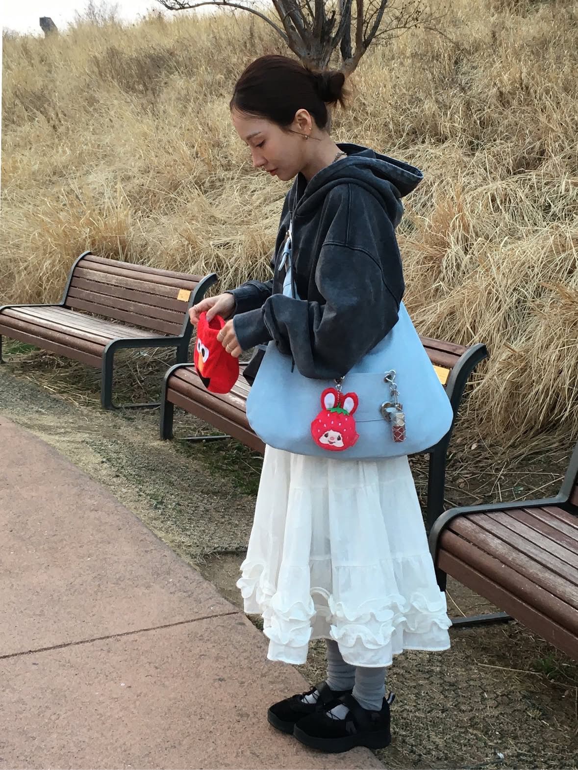 Leterie Buckle Reversible Shoulder Bag (新色) - 3 colors