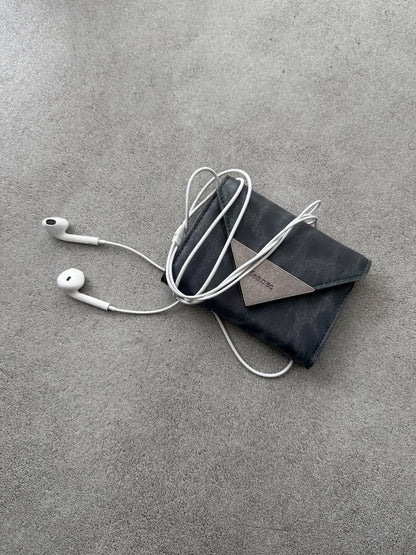 fennec Matt Triangle Wallet - 8 colors