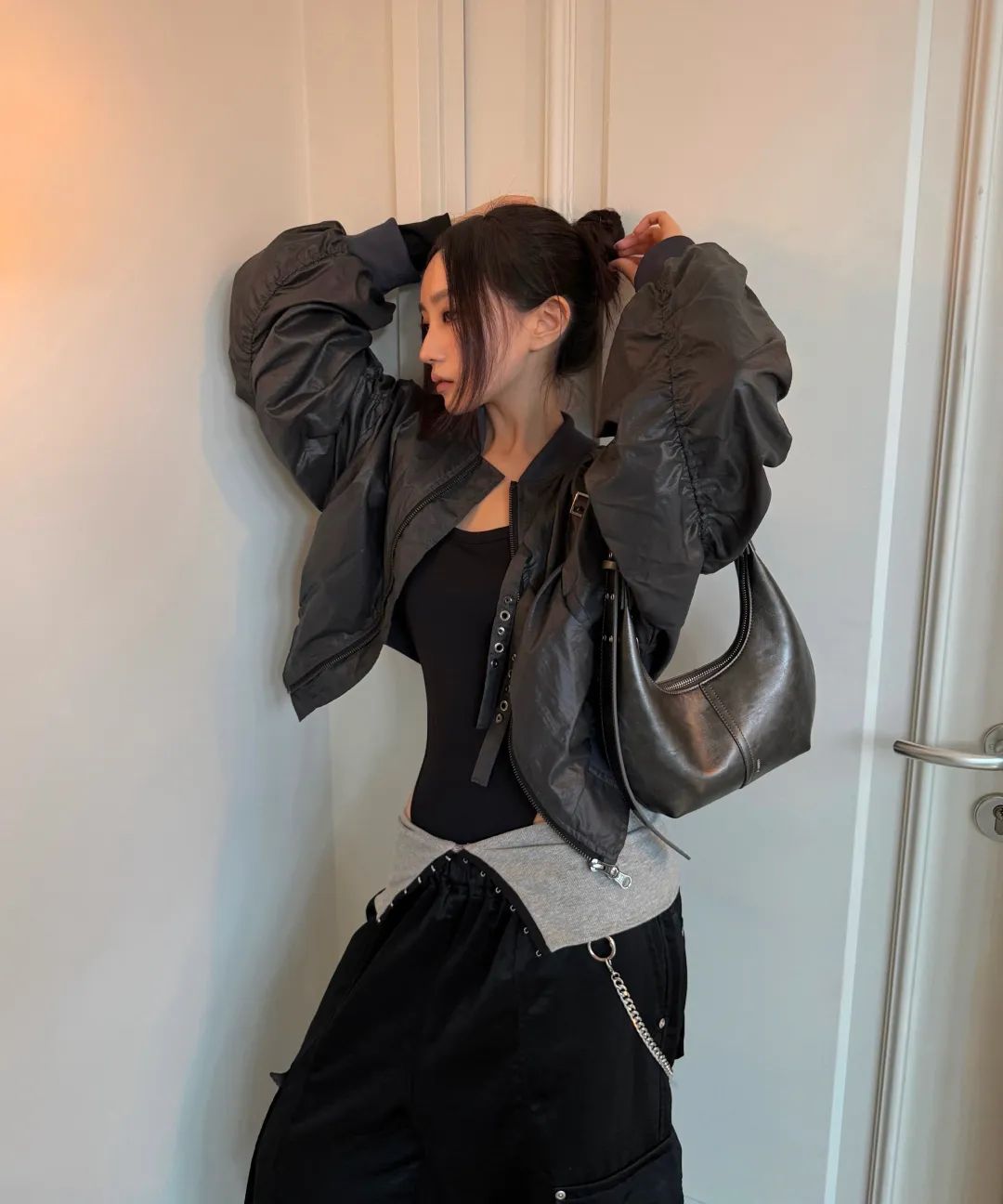 Stand Oil Tovi Bag - metallic gray