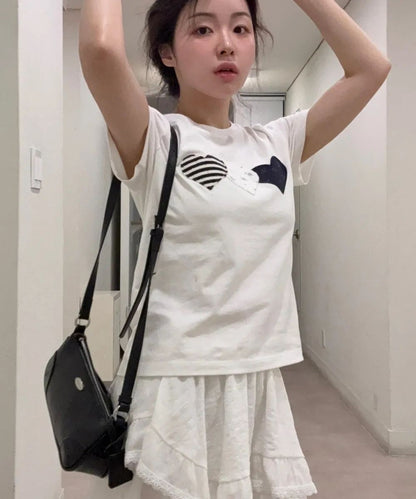 Rogin & Rosie Heart Patch Cotton T-shirt - 2 colors