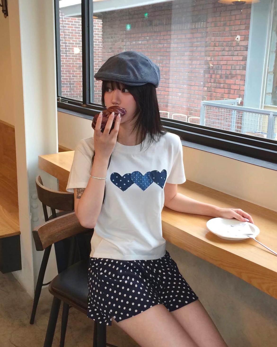 Rogin & Rosie Dot Heart Patch Cotton T-shirt - 3 colors