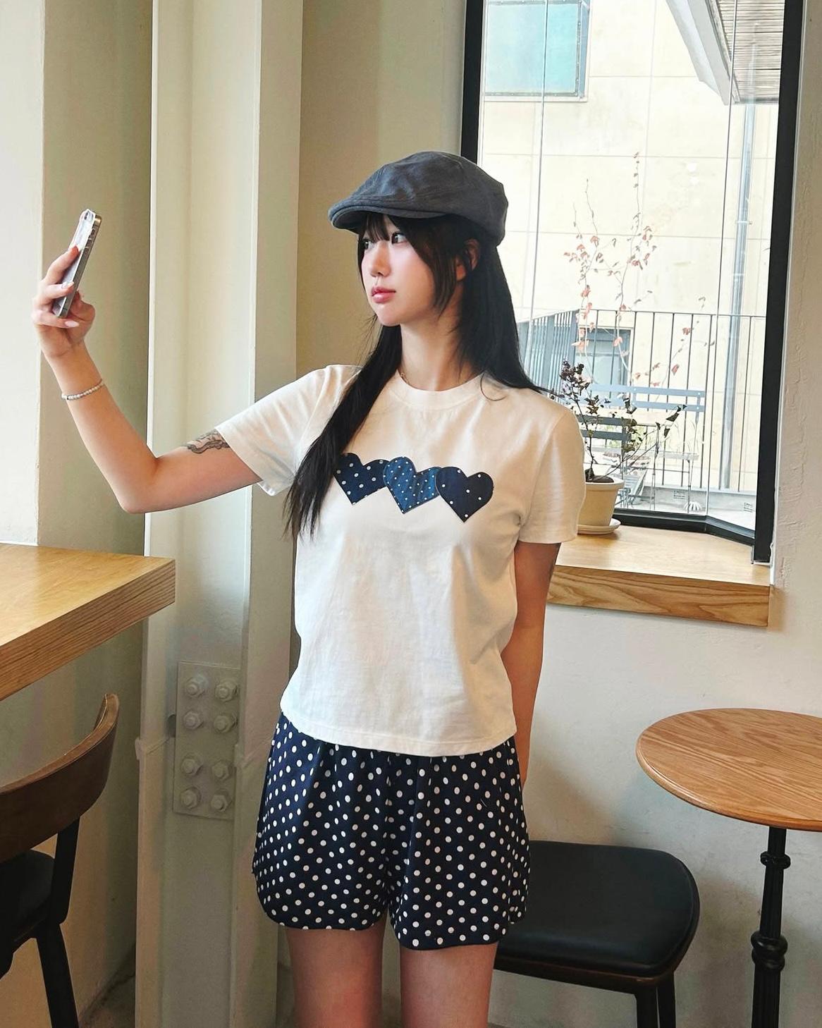 Rogin & Rosie Dot Heart Patch Cotton T-shirt - 3 colors