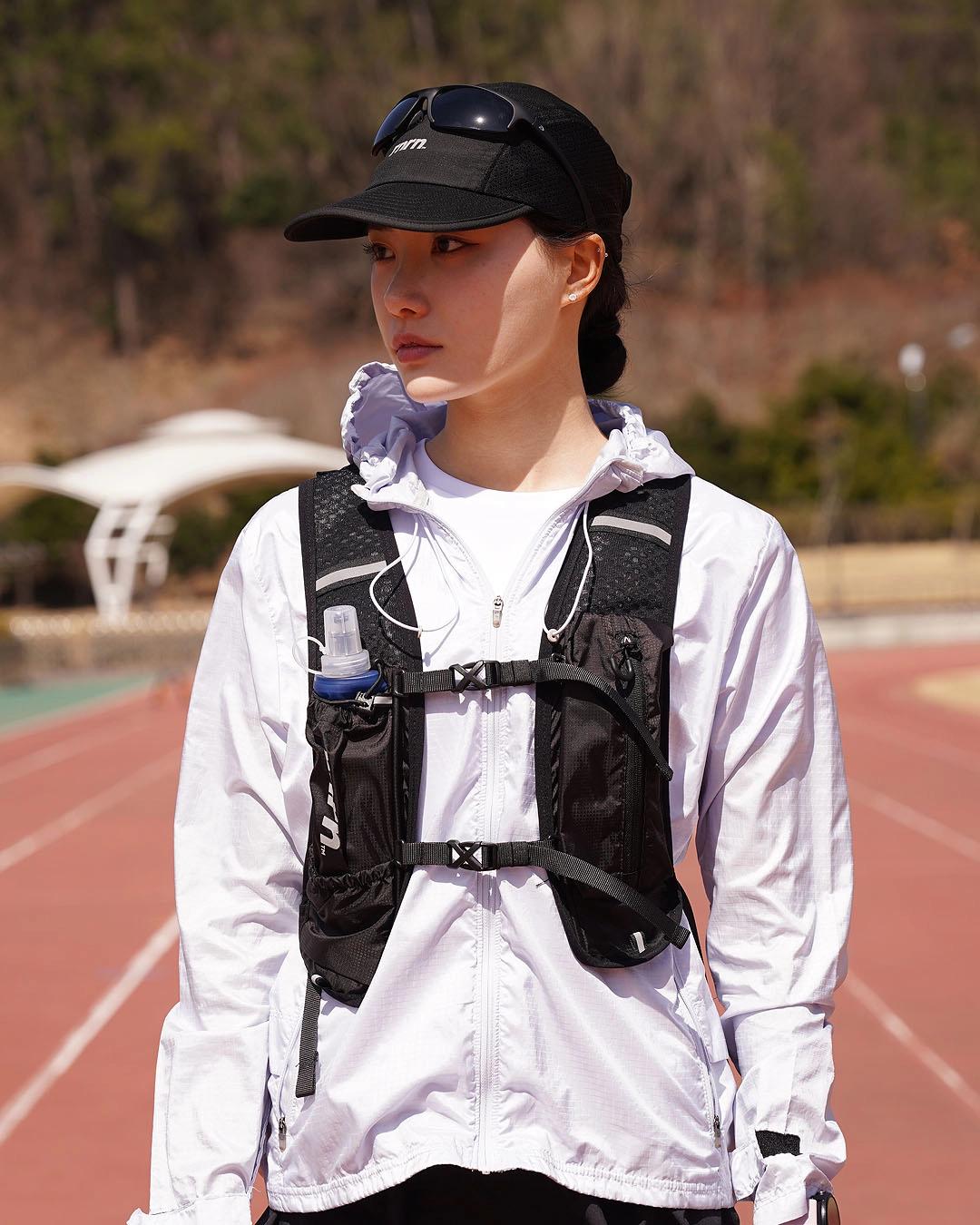 rnrn Ultra Light Running Vest - 3 colors