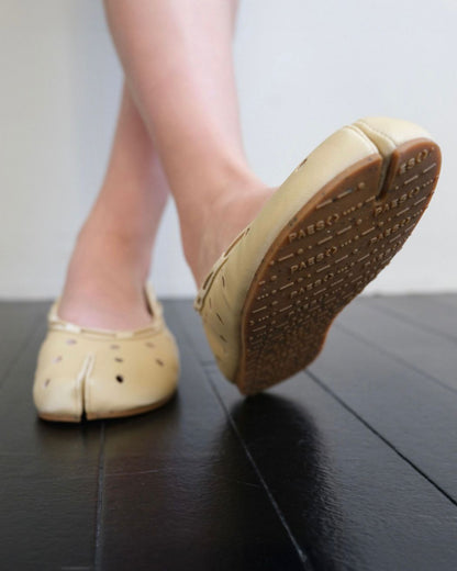 PAES Leather String Flat (cheese) - 2 colors